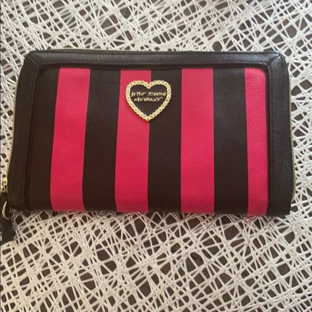 Large Wallet